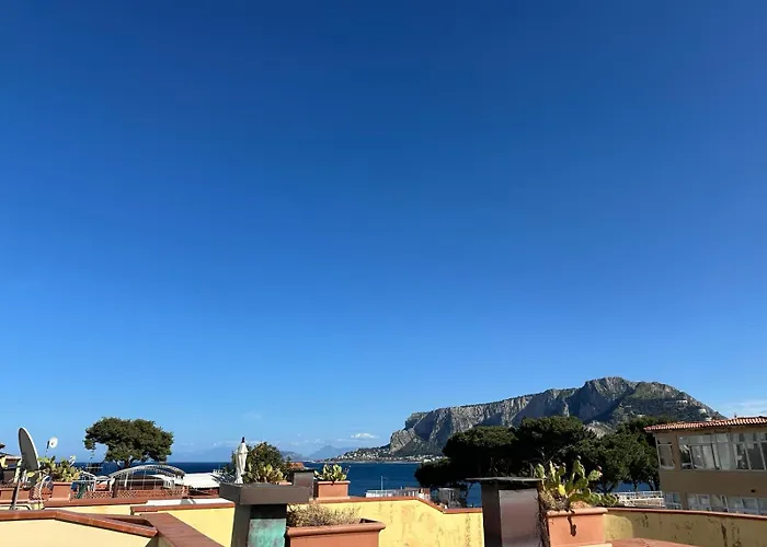 La Casa di Anna, Mondello
